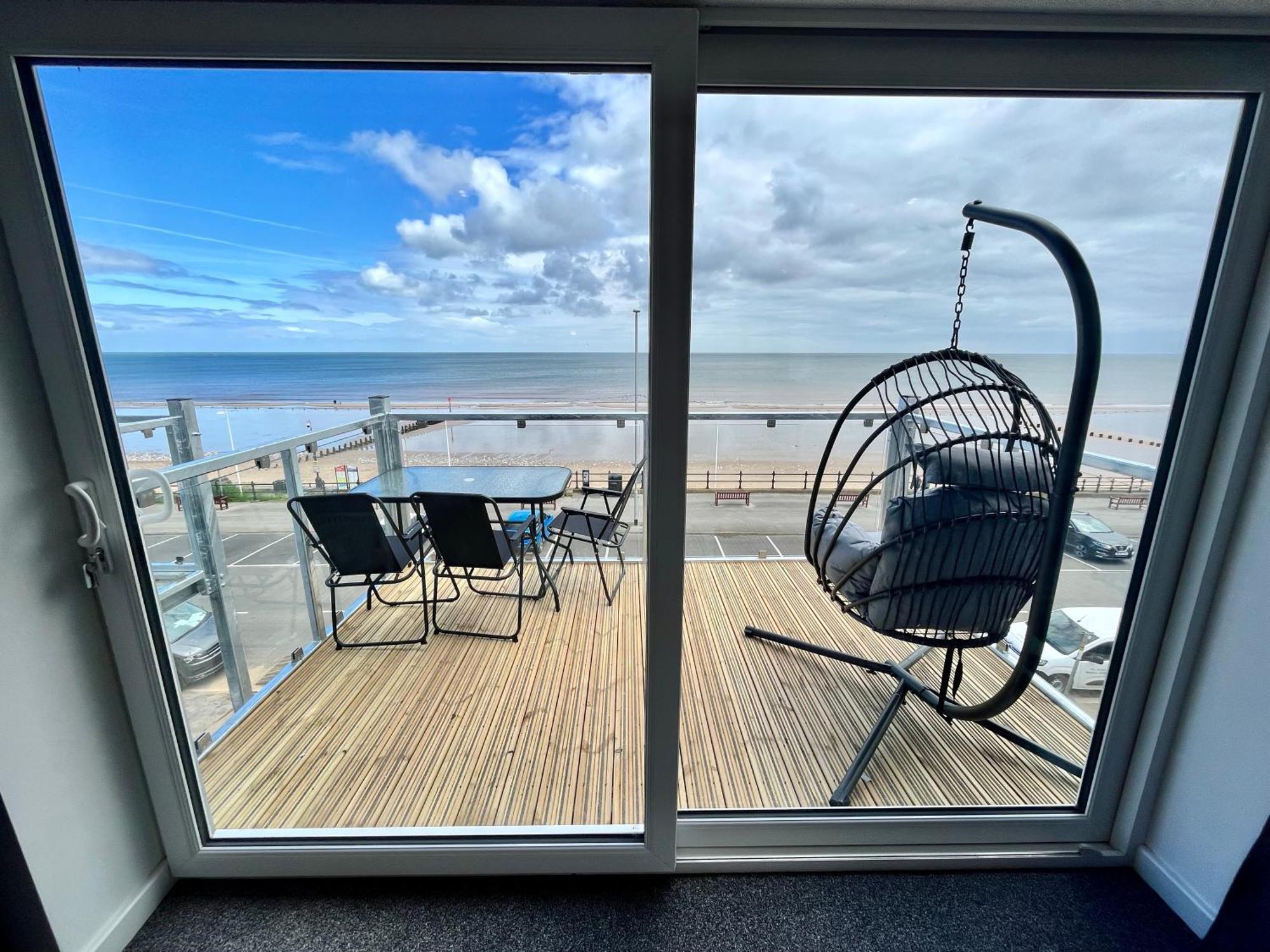 Seaside Escapes, Bridlington Apartment Bagian luar foto